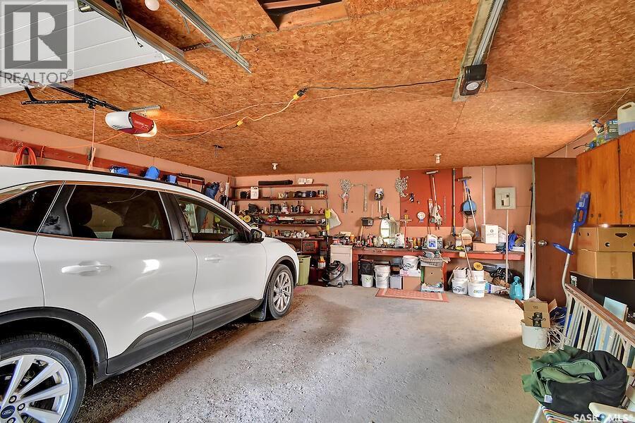 Ostafichuk Acreage - 23