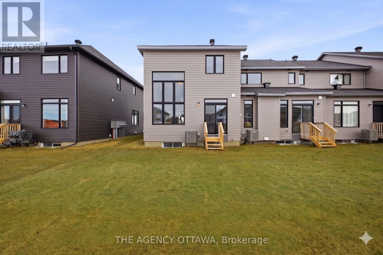 3 Bed, 3 Bath House for Sale in Ottawa – 1132 SPOOR STREET, Ottawa – MLS# X12868554 - Image 6