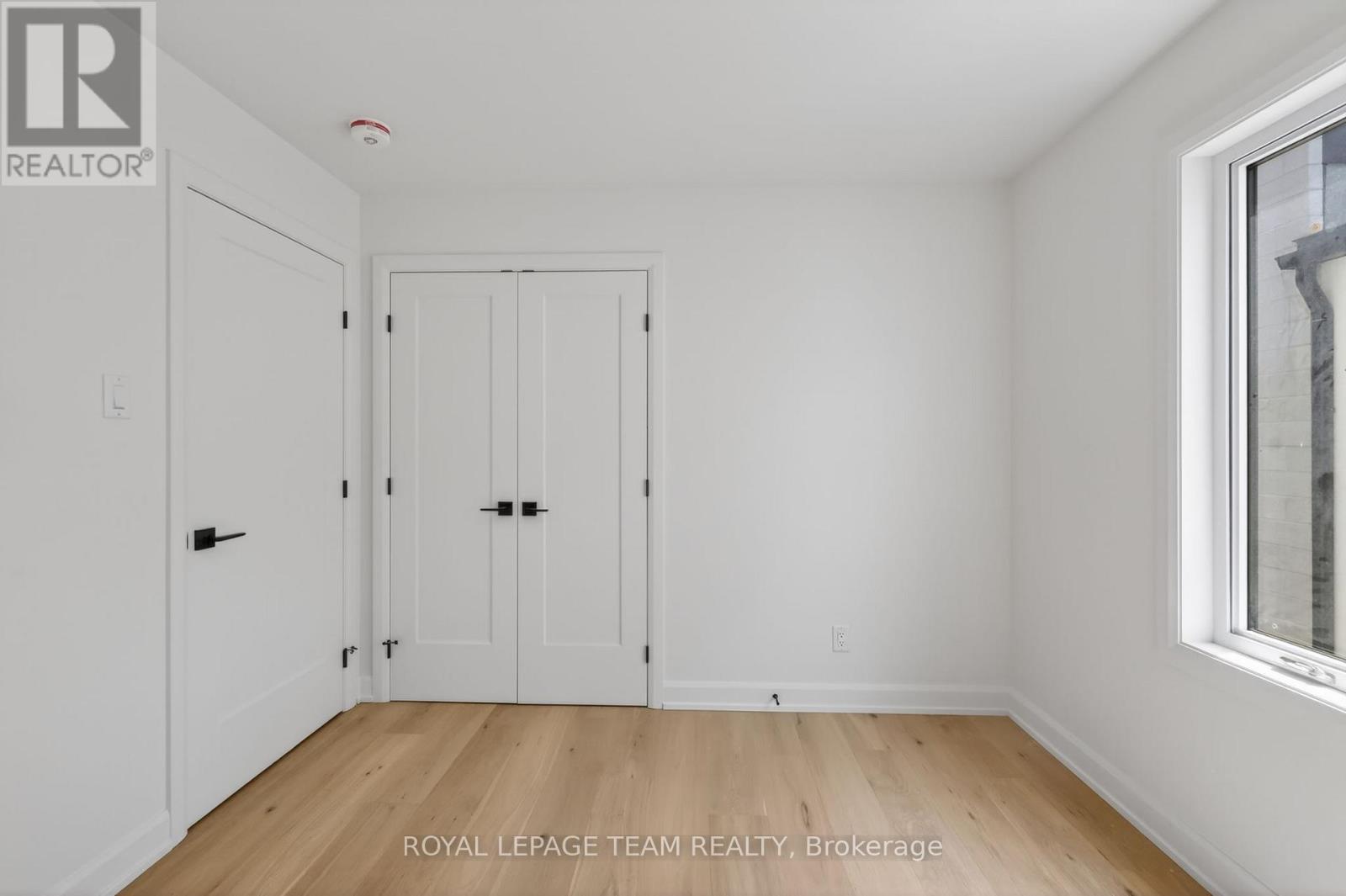 4 Bed, 4 Bath Multi-Family for Rent in Ottawa – A – 608 TWEEDSMUIR AVENUE, Ottawa – MLS# X13148794 - Image 21