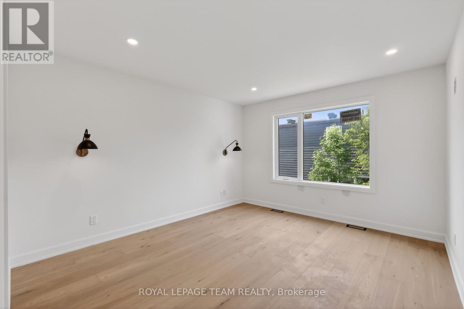 4 Bed, 4 Bath Multi-Family for Rent in Ottawa – A – 608 TWEEDSMUIR AVENUE, Ottawa – MLS# X13148794 - Image 24