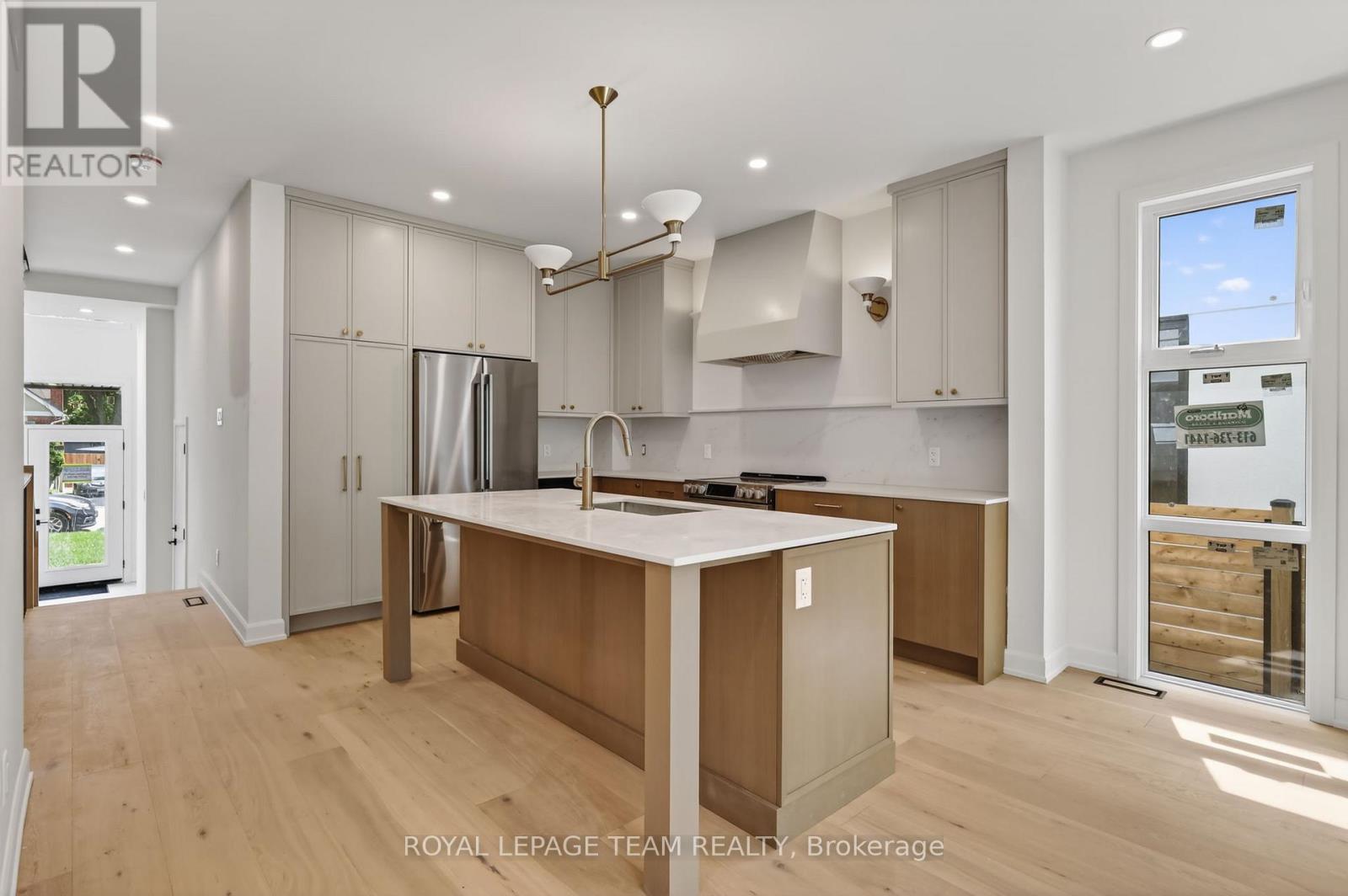 4 Bed, 4 Bath Multi-Family for Rent in Ottawa – A – 608 TWEEDSMUIR AVENUE, Ottawa – MLS# X13148794 - Image 5