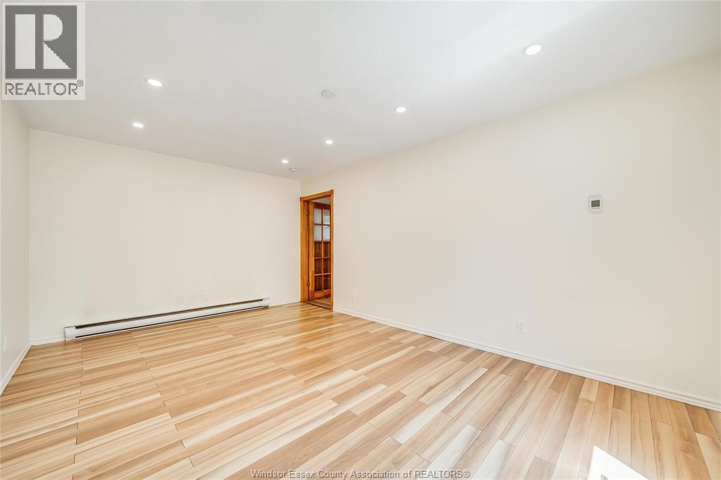 1229 ARNCLIFFE - 19
