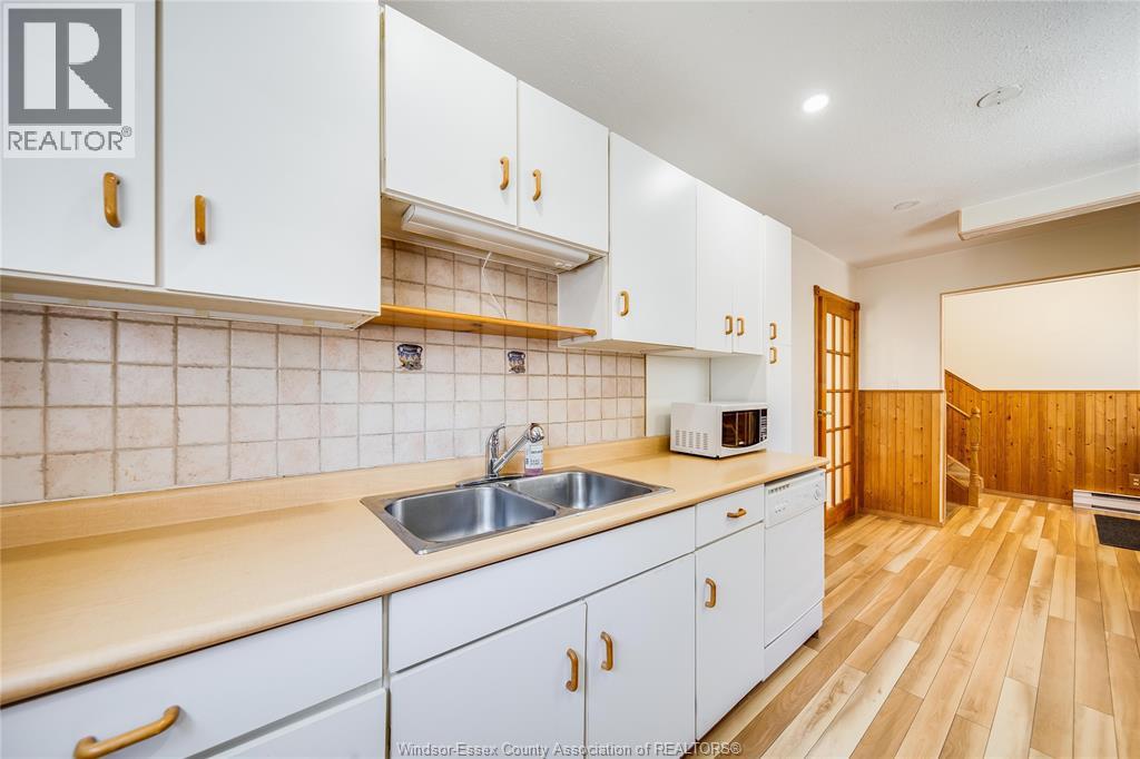 1229 ARNCLIFFE - 15