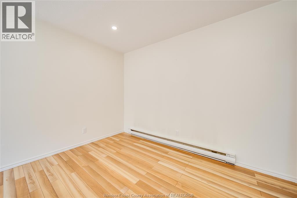 1229 ARNCLIFFE - 21