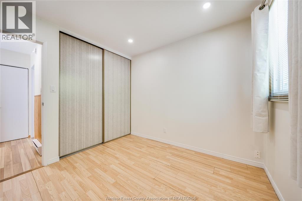 1229 ARNCLIFFE - 26