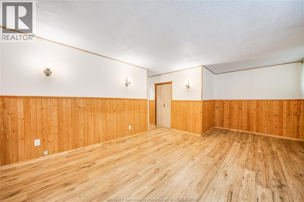 1229 ARNCLIFFE - 30