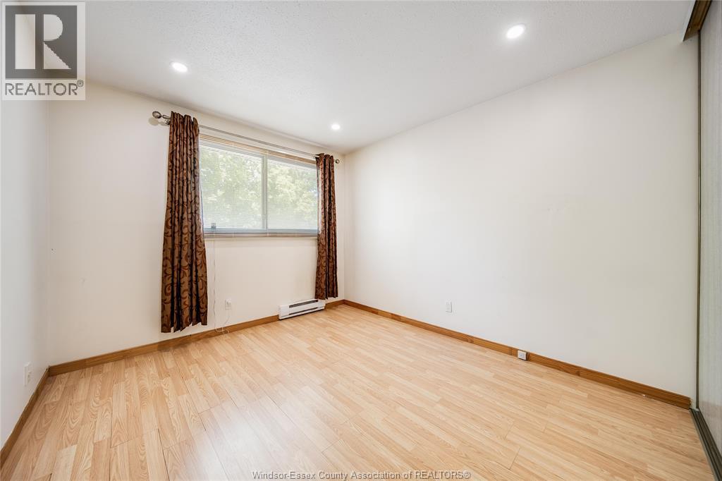1229 ARNCLIFFE - 23