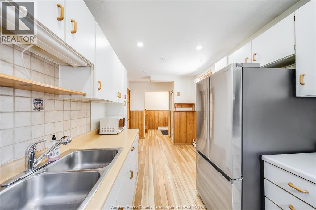 1229 ARNCLIFFE - 16