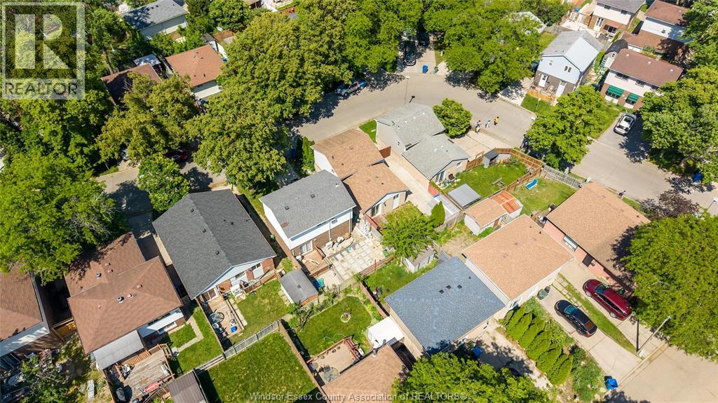 1229 ARNCLIFFE - 40