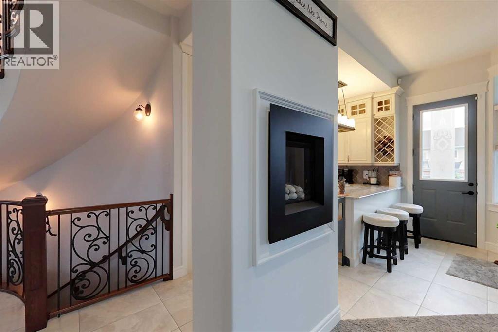 808 10 Street SE — photo 17