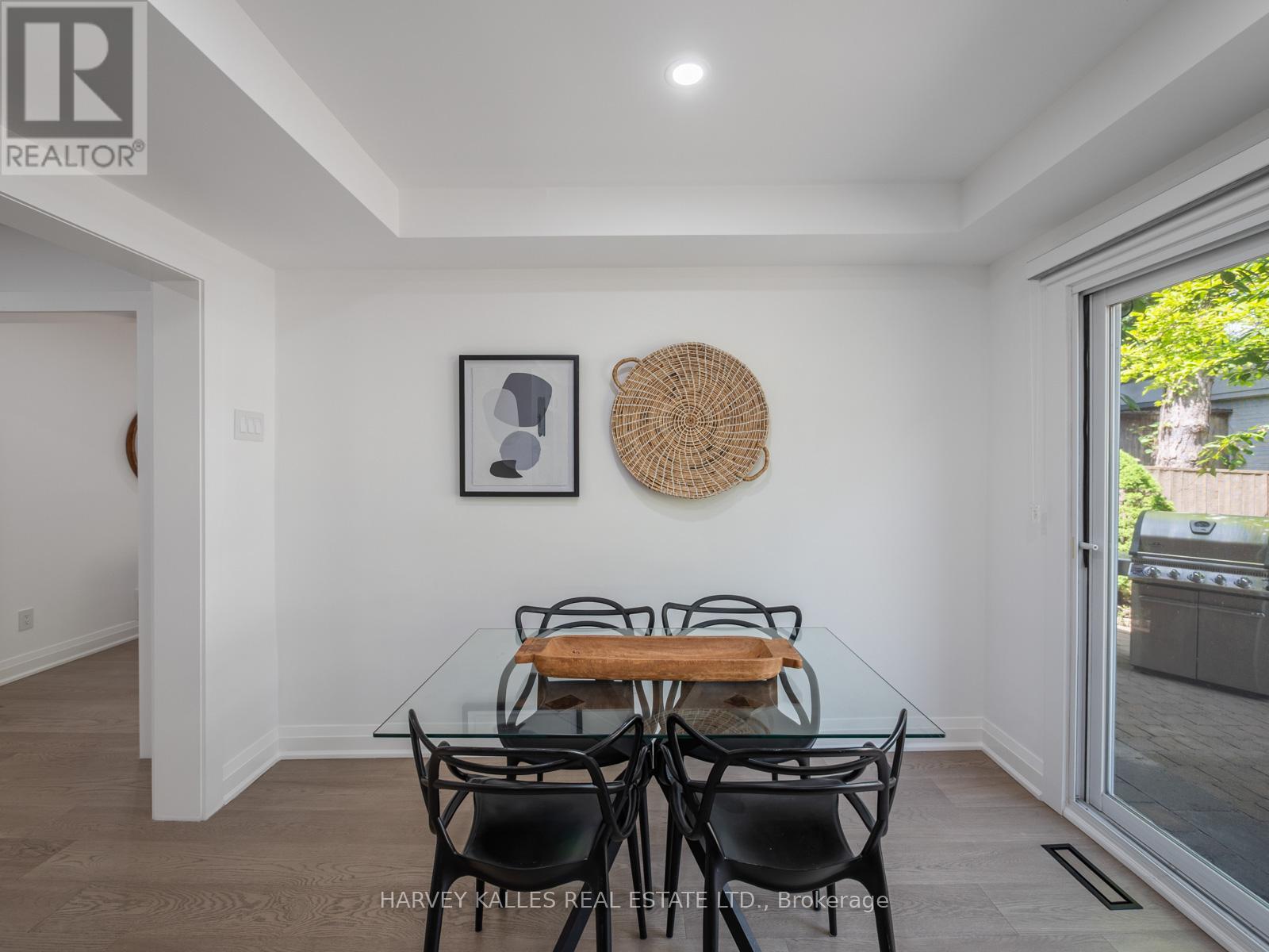 8 CARAVAN DRIVE - 13