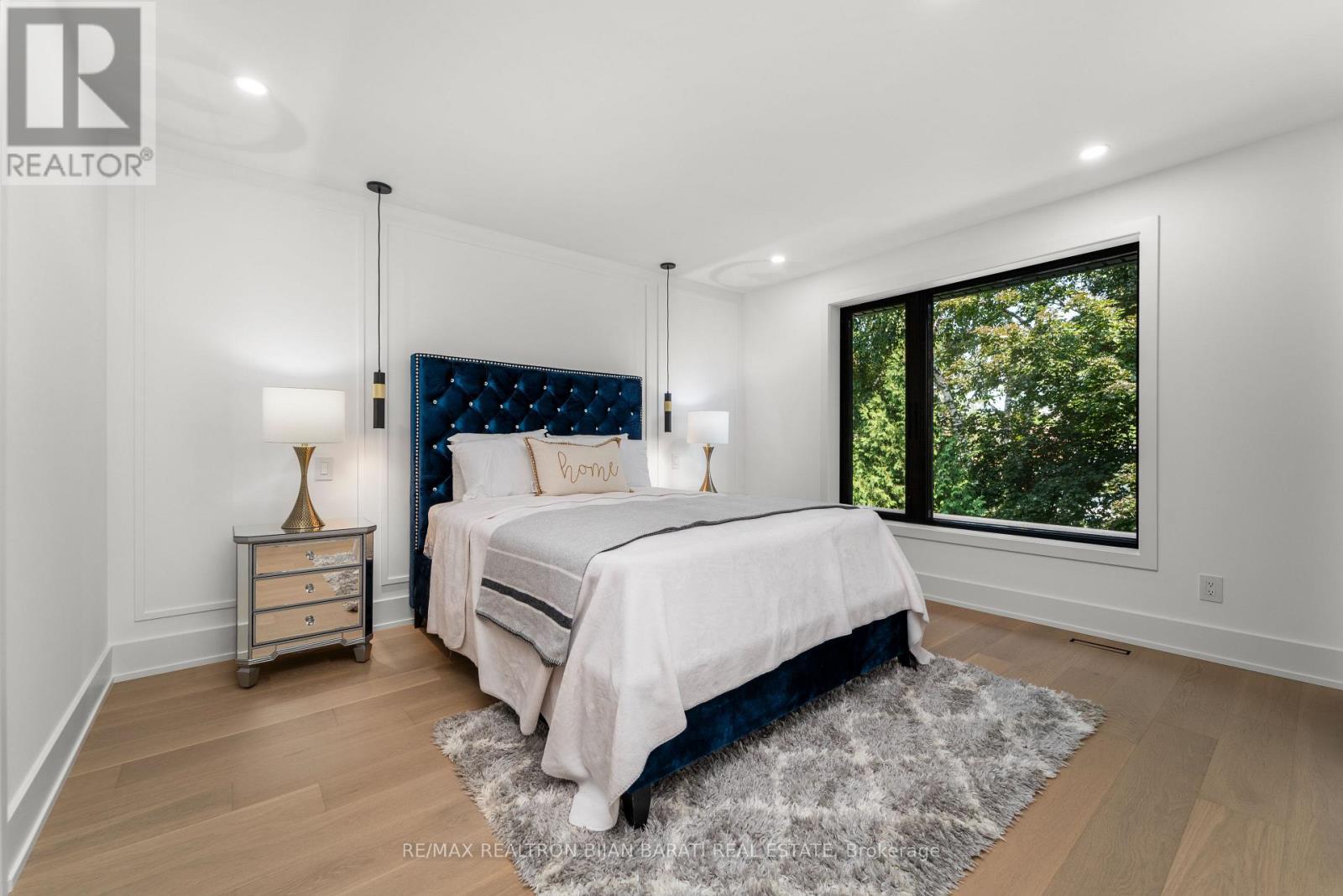 593 CUMMER AVENUE - 21
