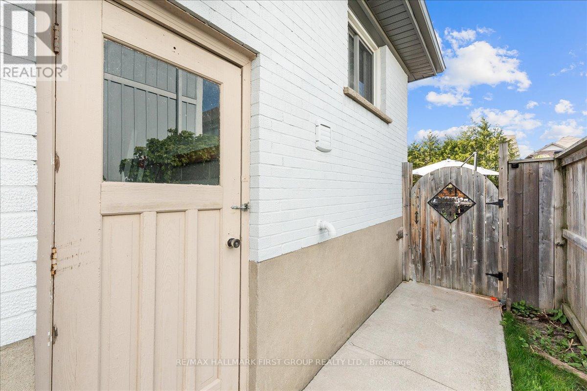 1288 OLD ORCHARD AVENUE - 40