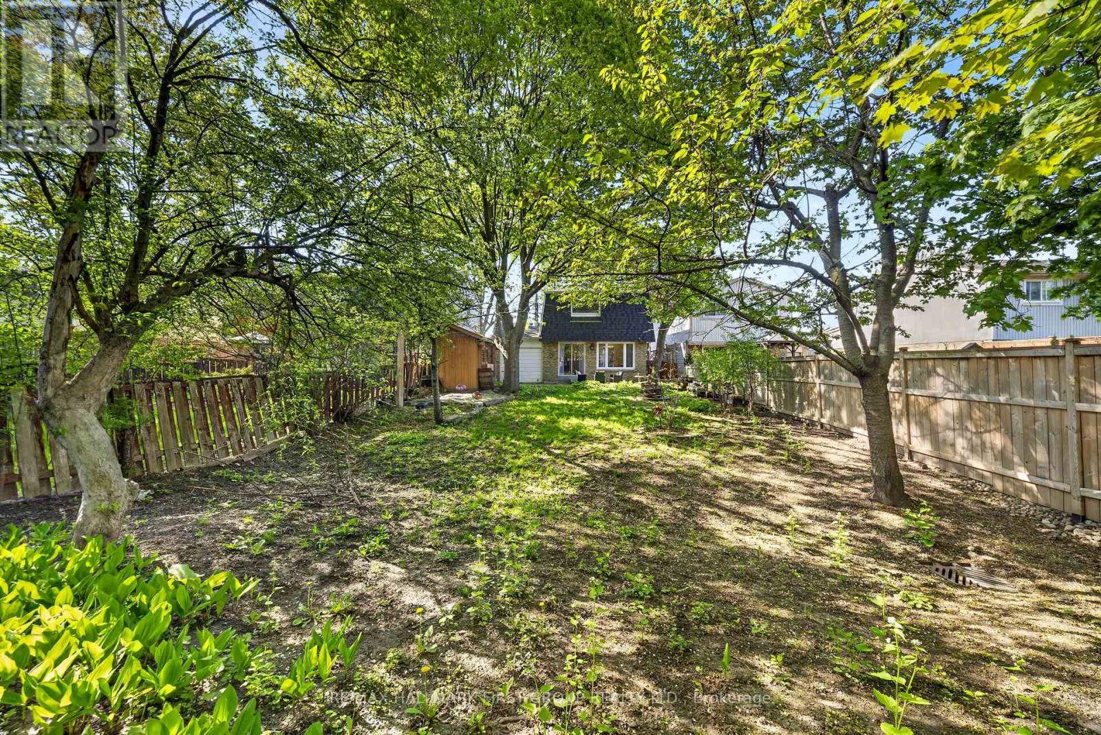 33 HARRISON COURT - 43