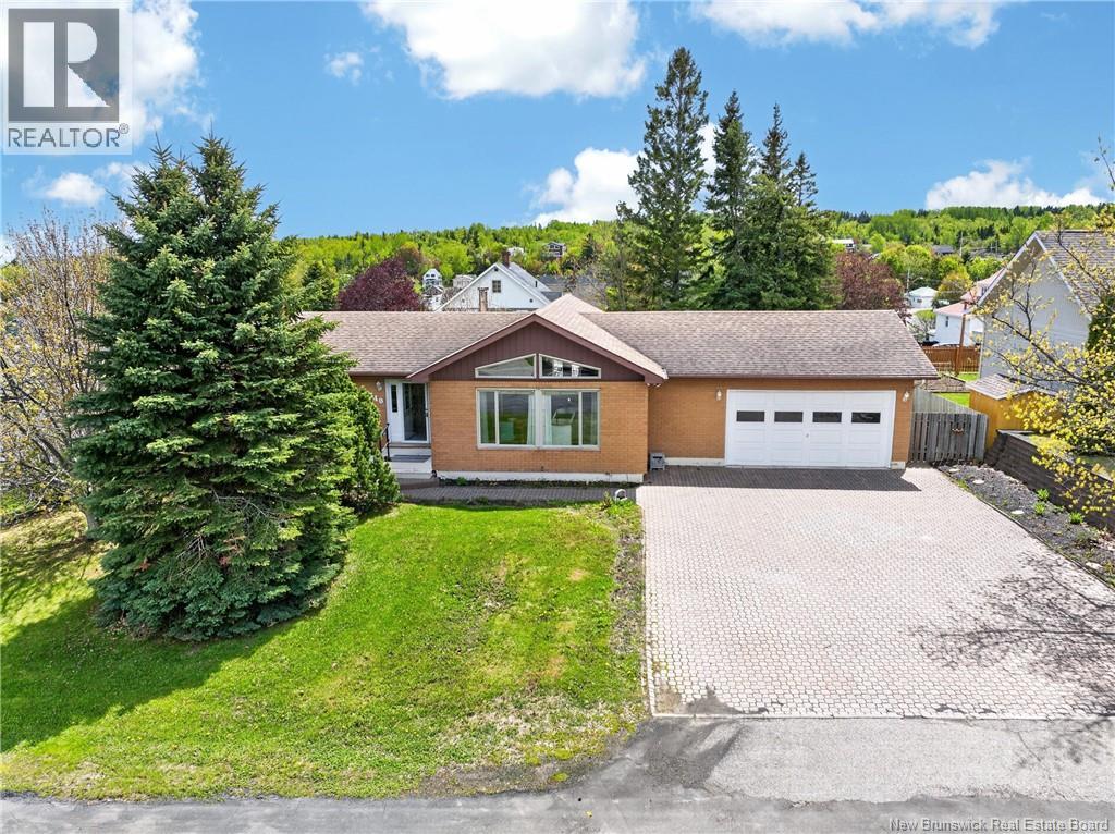 340 Grey Street - 1