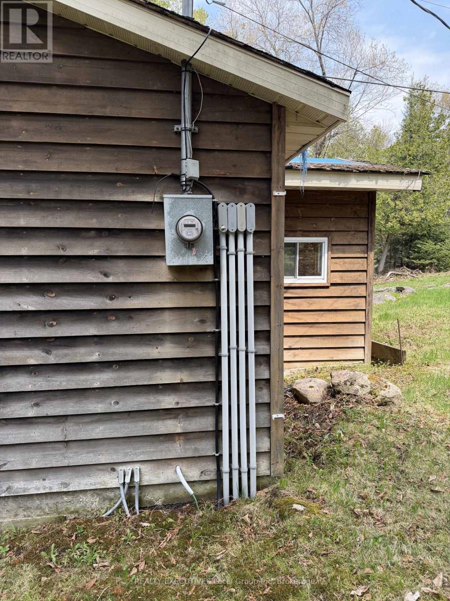 1504 HEMLOCK ISLAND - 27