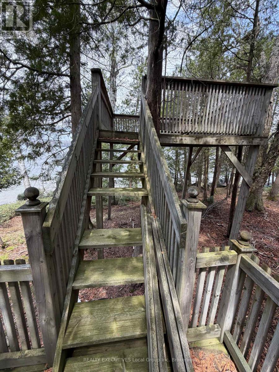 1504 HEMLOCK ISLAND - 23