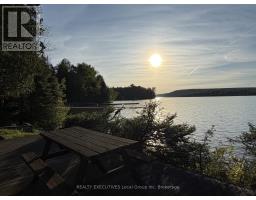 1504 Hemlock Island, East Ferris, ON P1B8G4 Photo 13