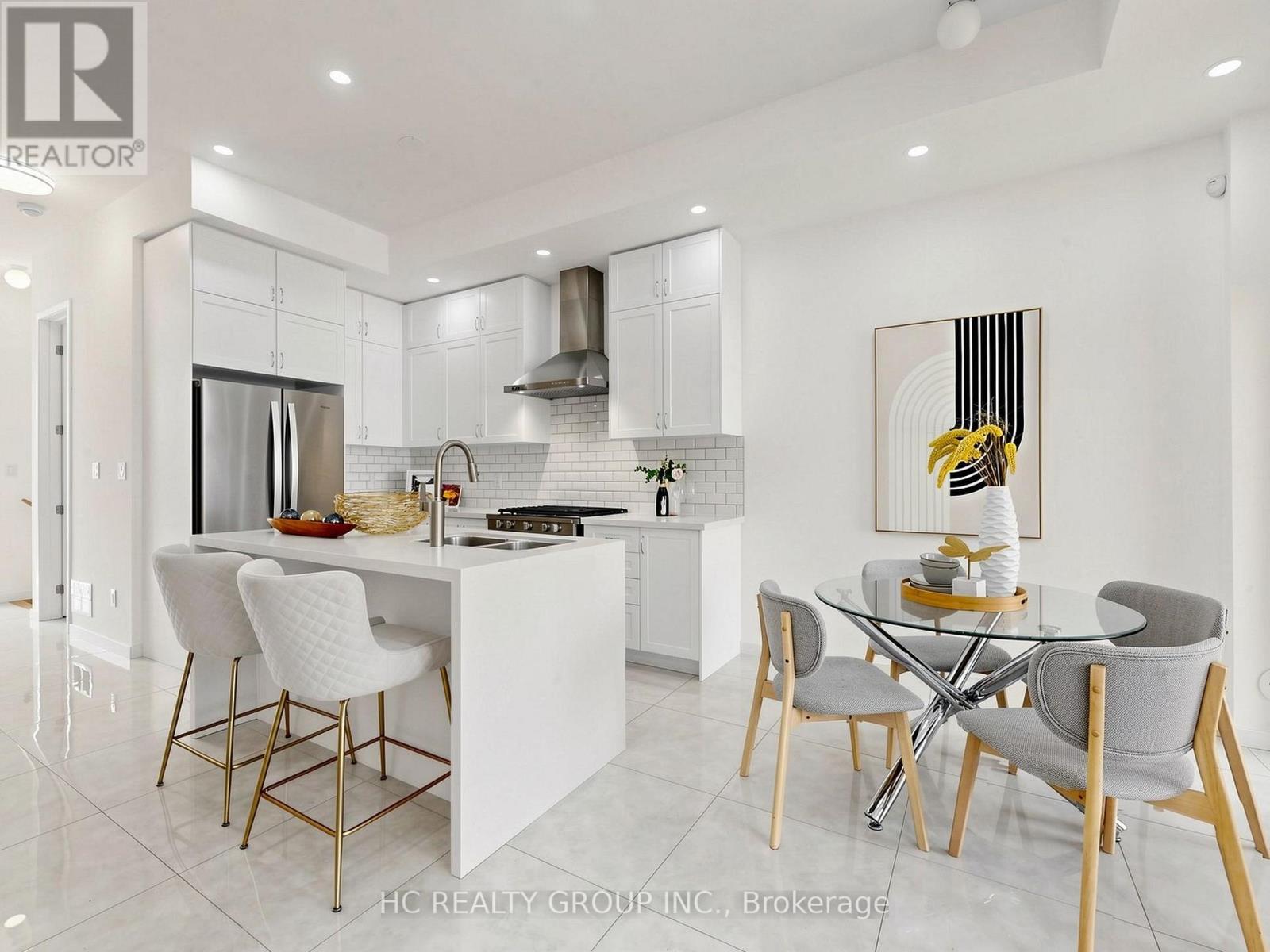 34 ARMILLO PLACE - 14