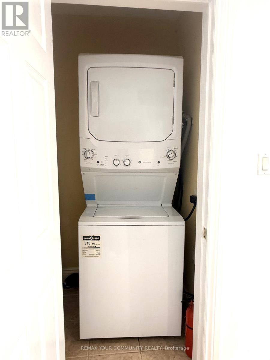 MAIN - 387 PALISER CRESCENT N