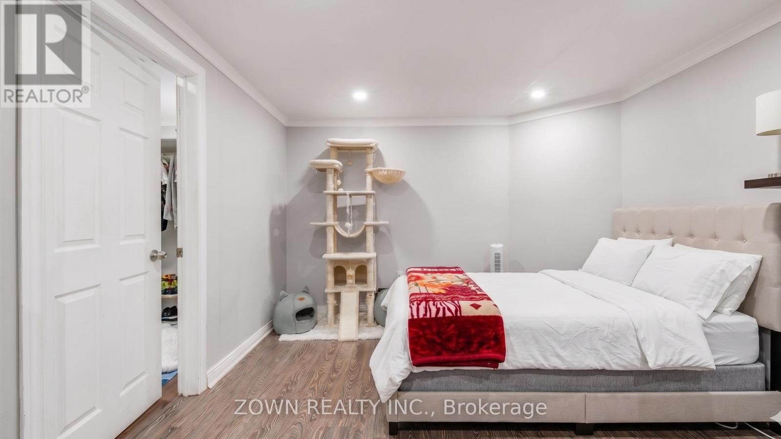 235 HIGHGLEN AVENUE - 43