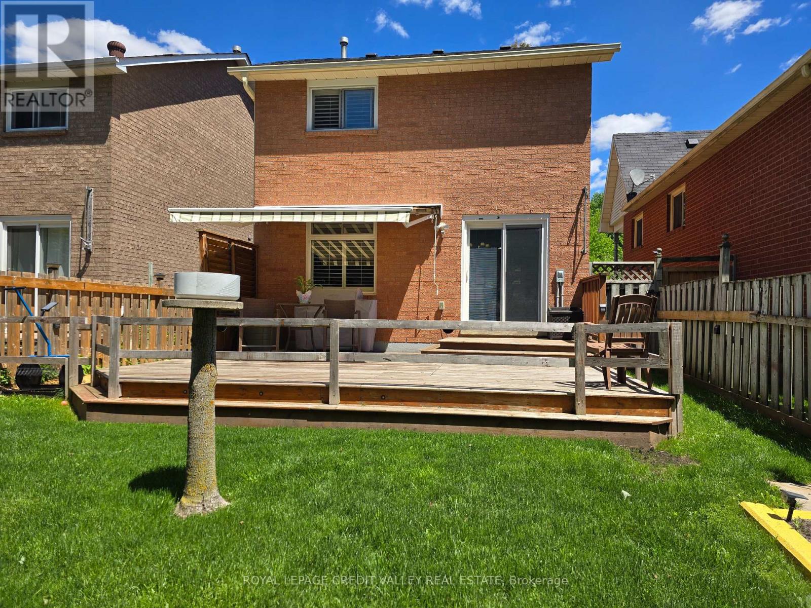 120 HEYDON AVENUE - 32