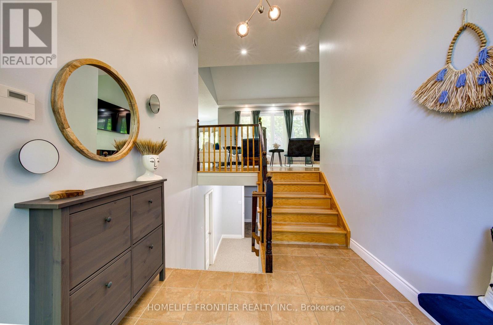 42 FOREST CIRCLE - 29