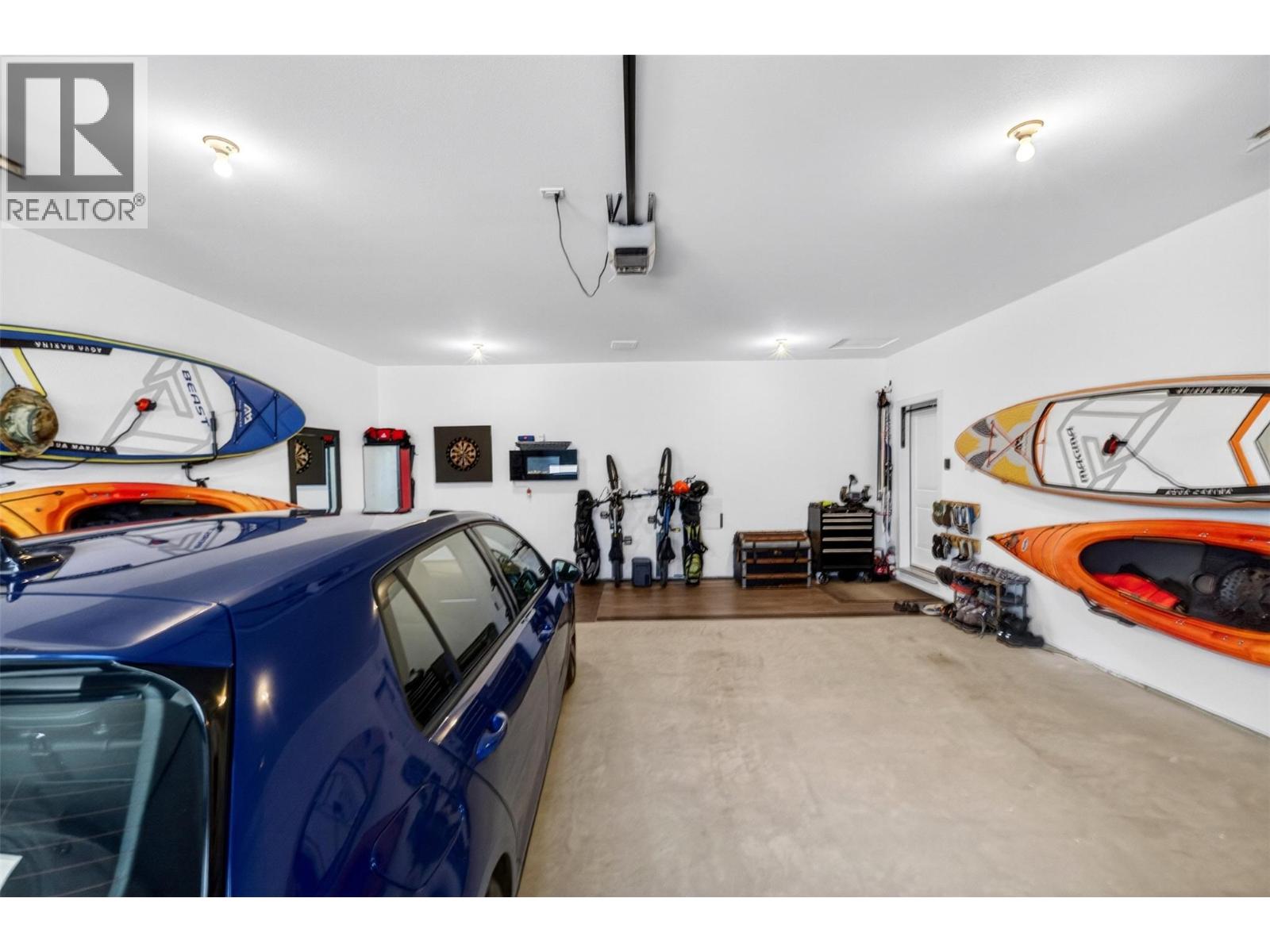  1015 Hemlock Crescent North, Sicamous