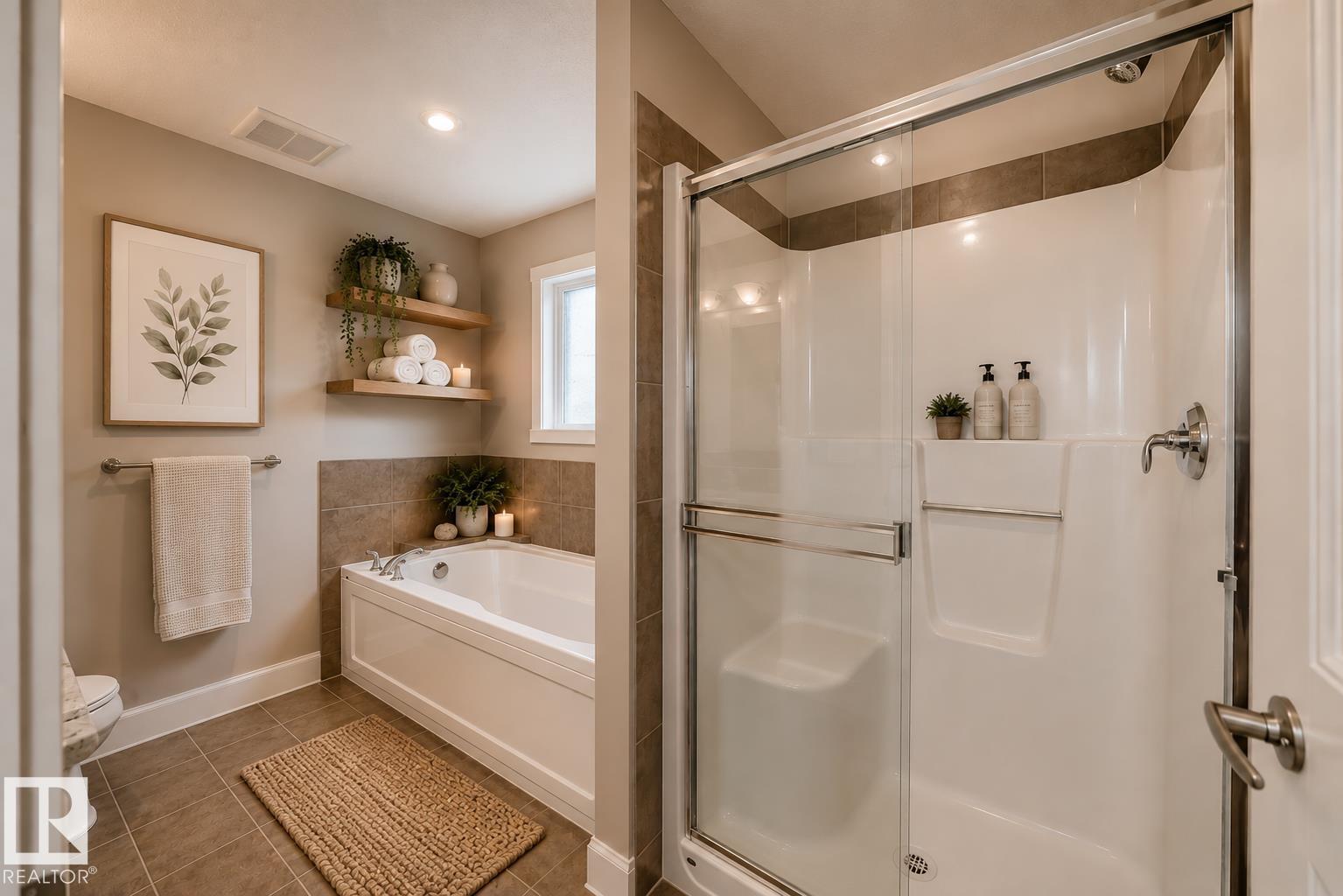 16520 136 ST NW - 25