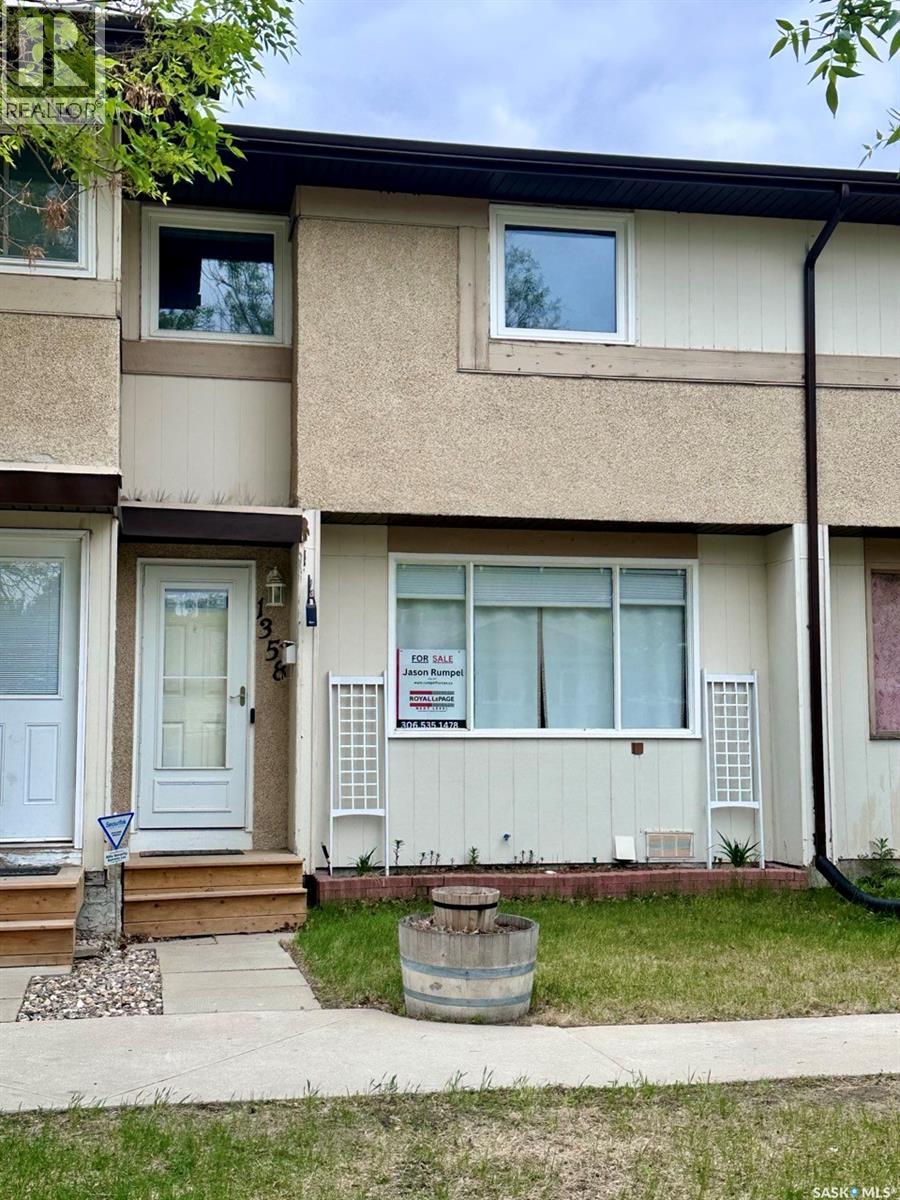 #1358 BROWN STREET - 24