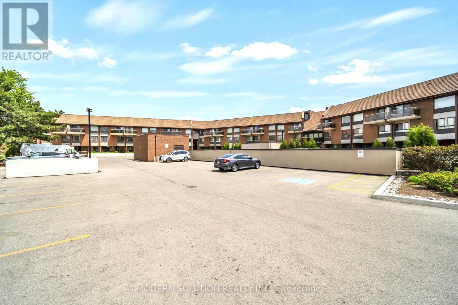 #201 1000 CEDARGLEN GATE N - 2