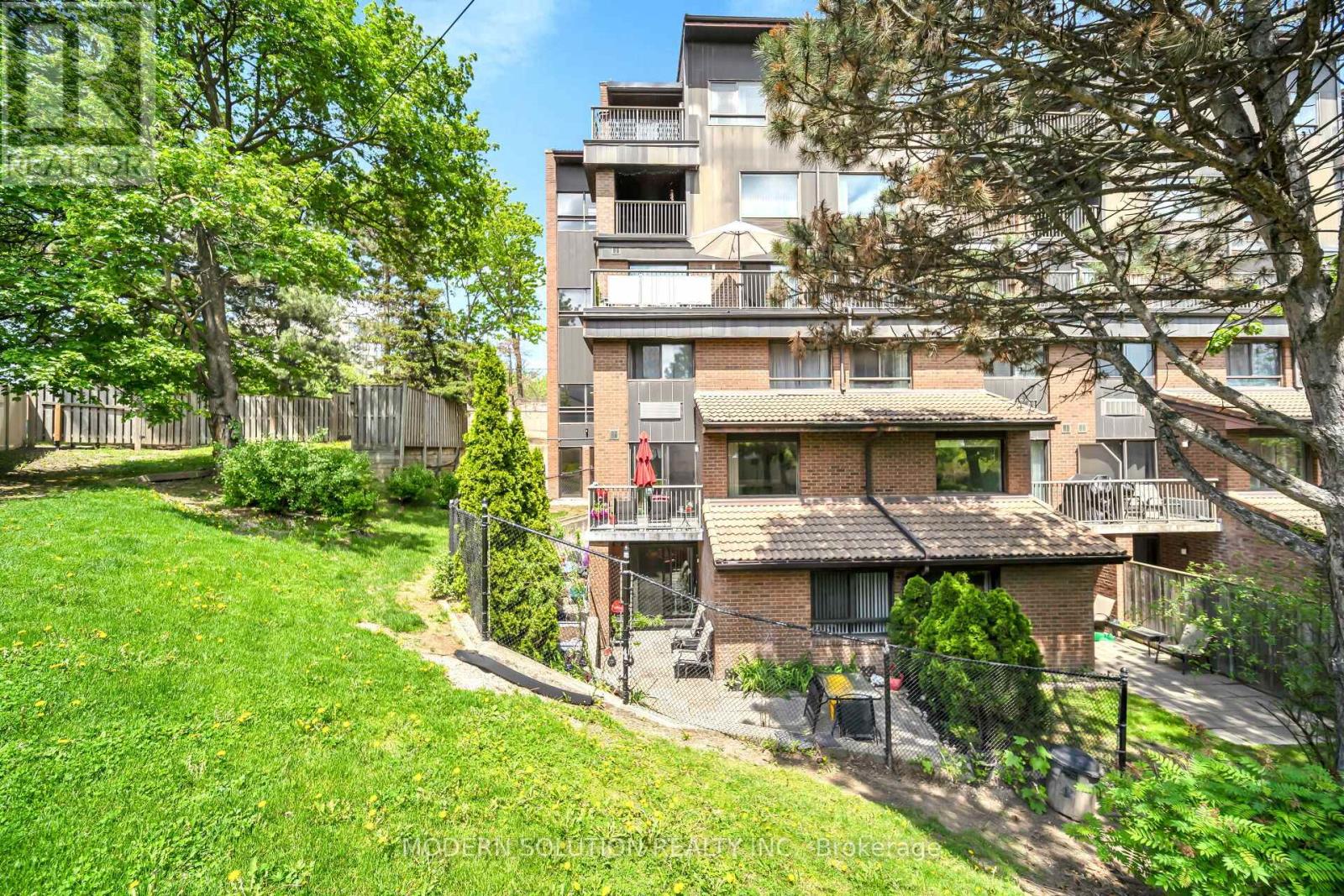 #201 1000 CEDARGLEN GATE N - 34