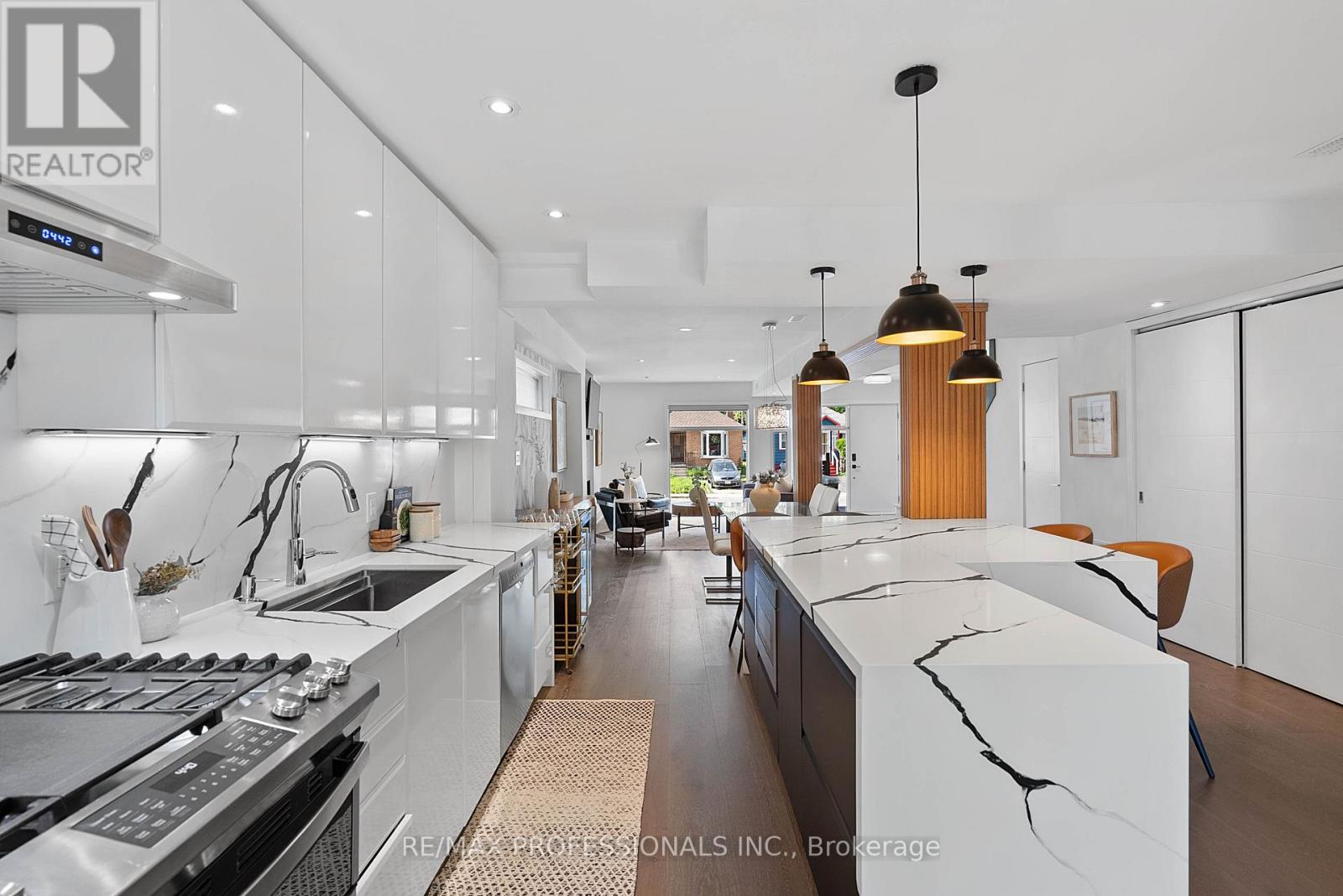 171 SYMONS STREET - 17