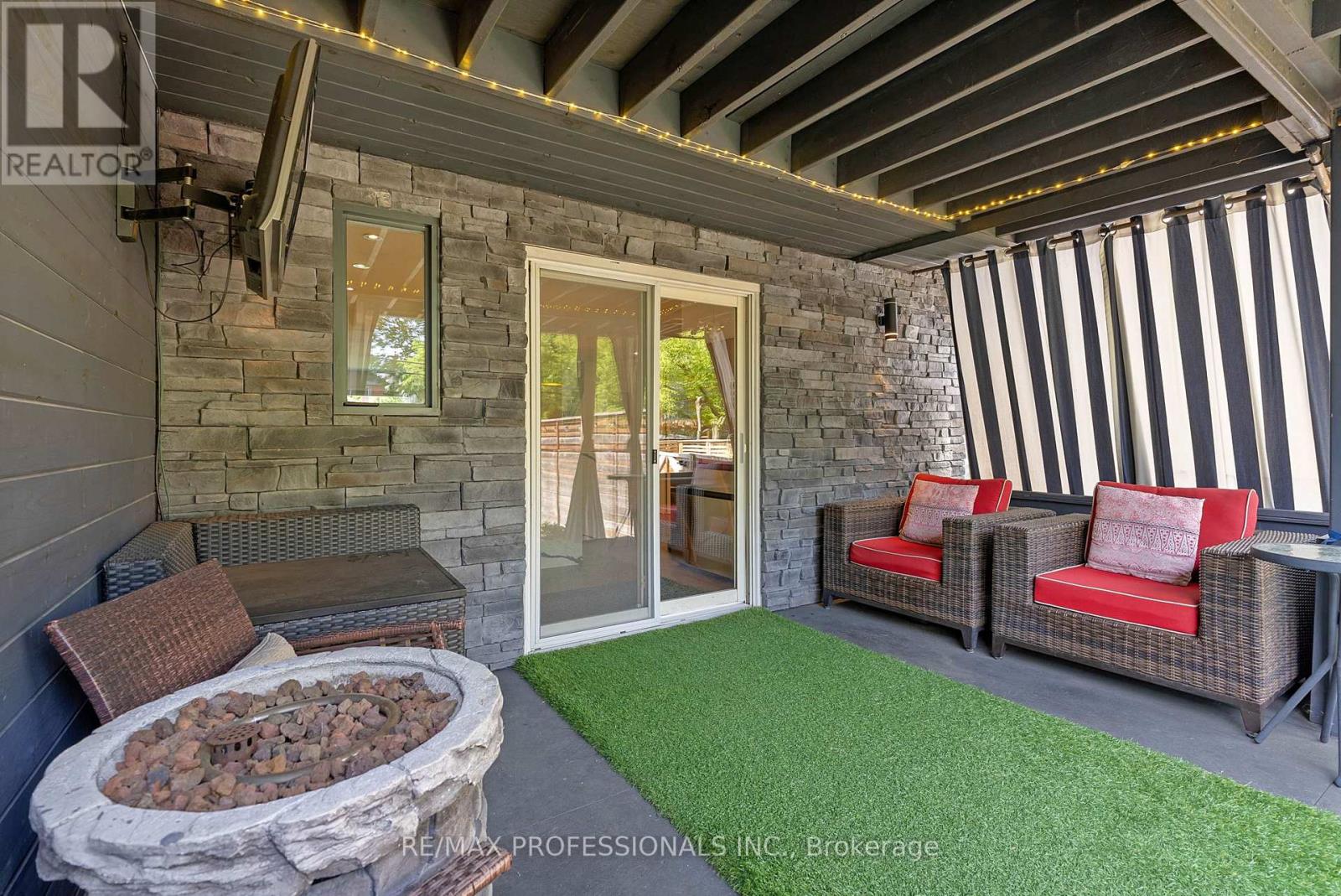 171 SYMONS STREET - 42