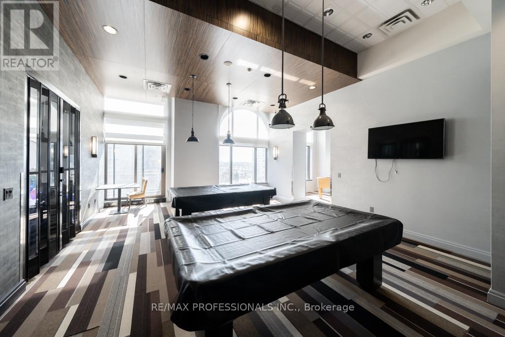 #3506 385 PRINCE OF WALES DRIVE - 24