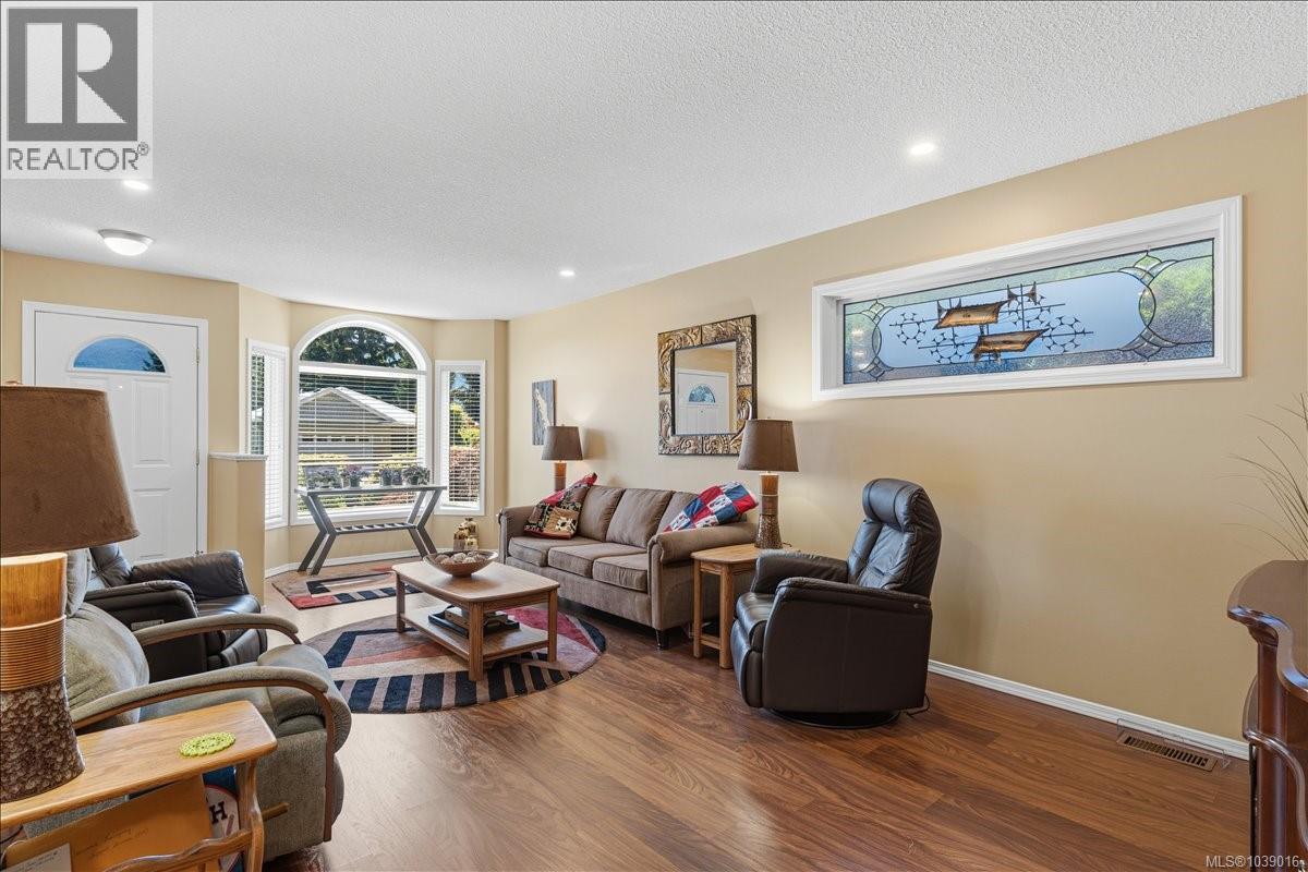 3968 Valewood Dr, Nanaimo
