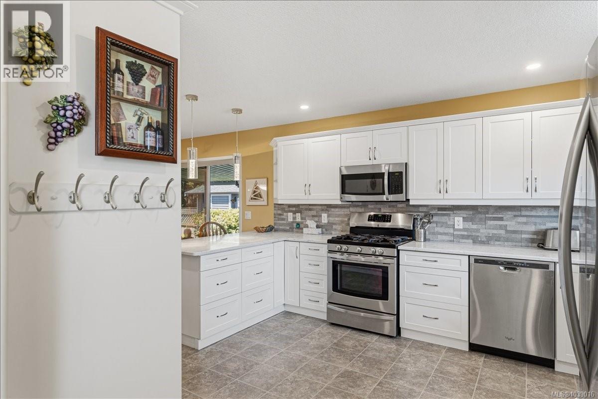 3968 Valewood Dr, Nanaimo