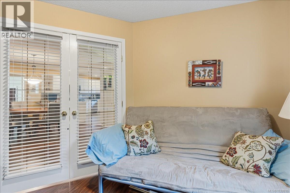 3968 Valewood Dr, Nanaimo