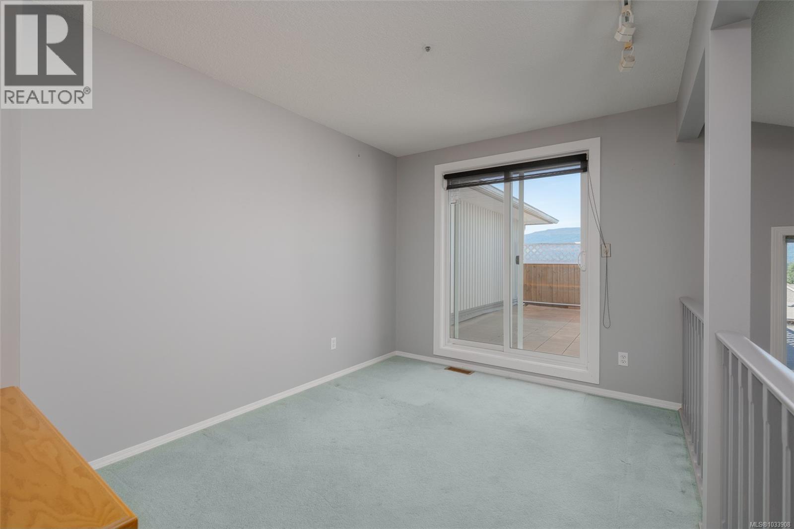 3331 Edgewood Dr, Nanaimo