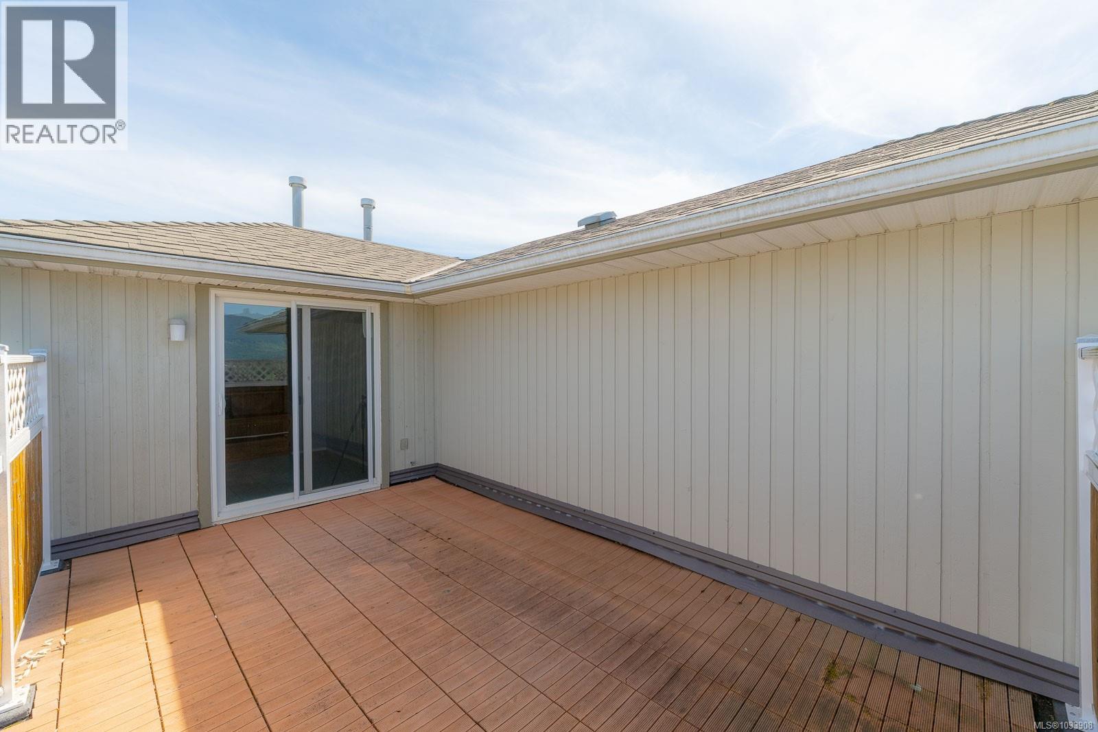 3331 Edgewood Dr - 27
