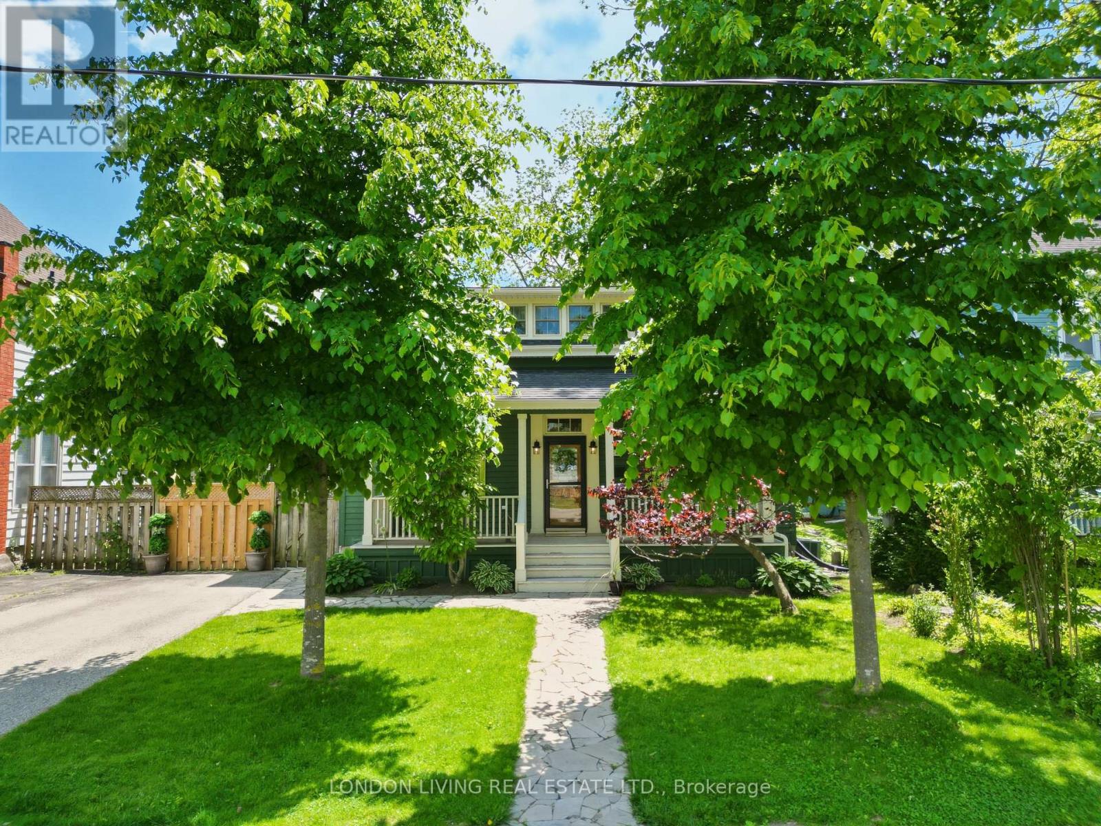 24 CENTRE STREET - 2