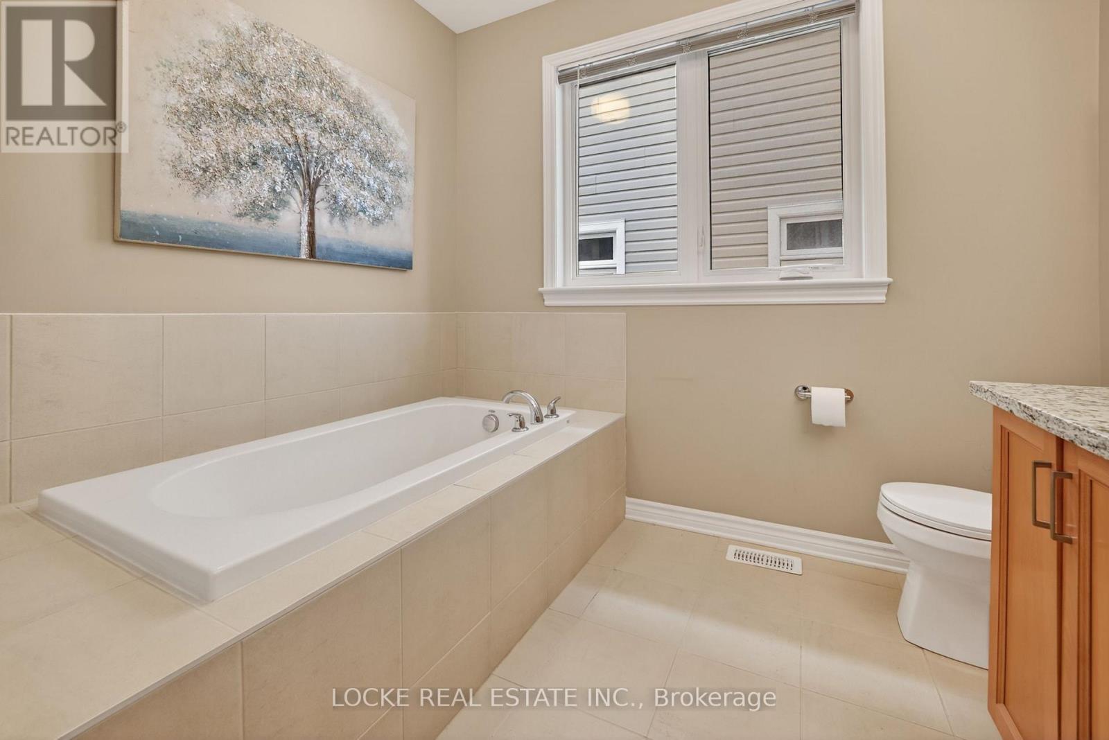639 BAIE-DES-CASTORS STREET - 18