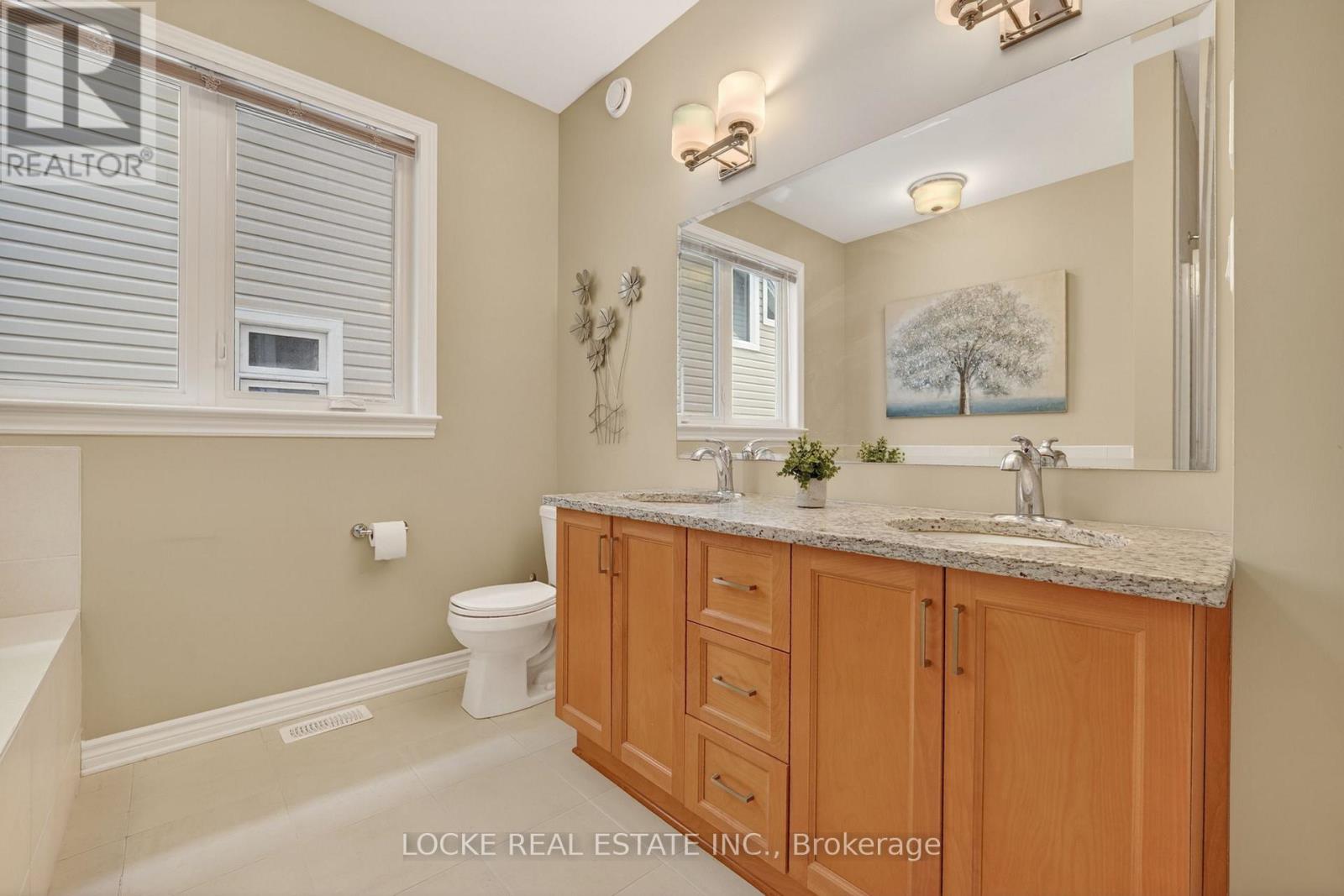 639 BAIE-DES-CASTORS STREET - 19
