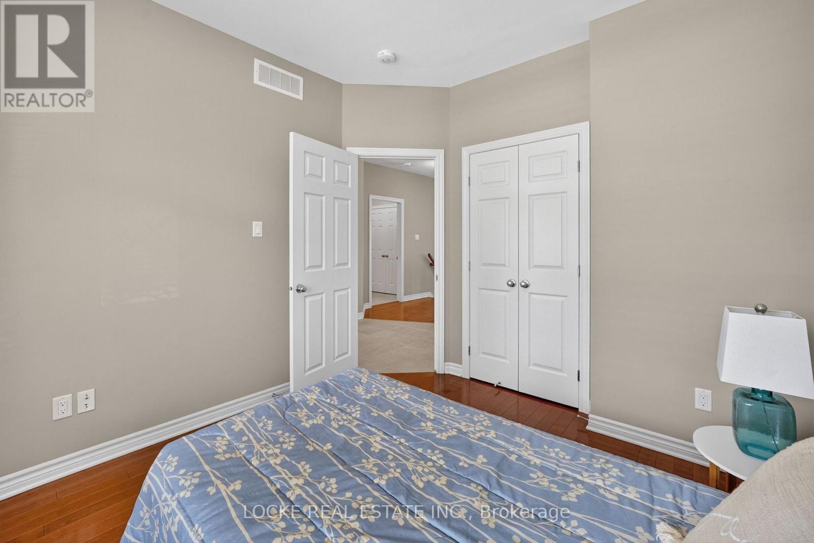 639 BAIE-DES-CASTORS STREET - 23