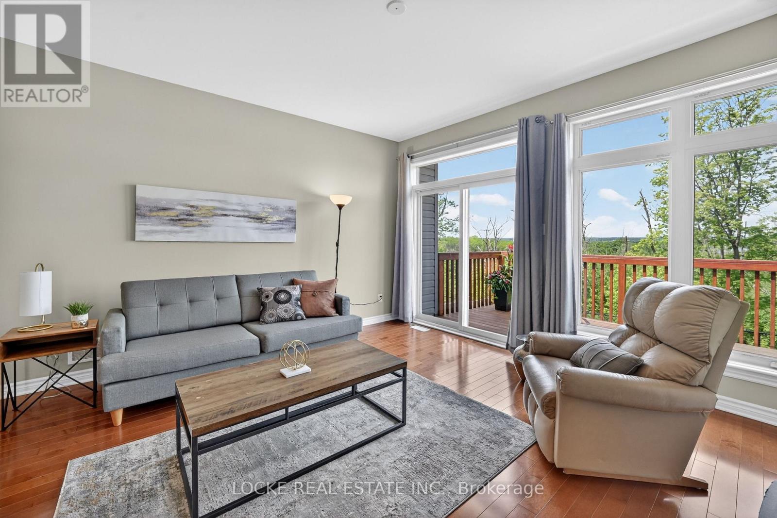 639 BAIE-DES-CASTORS STREET - 4