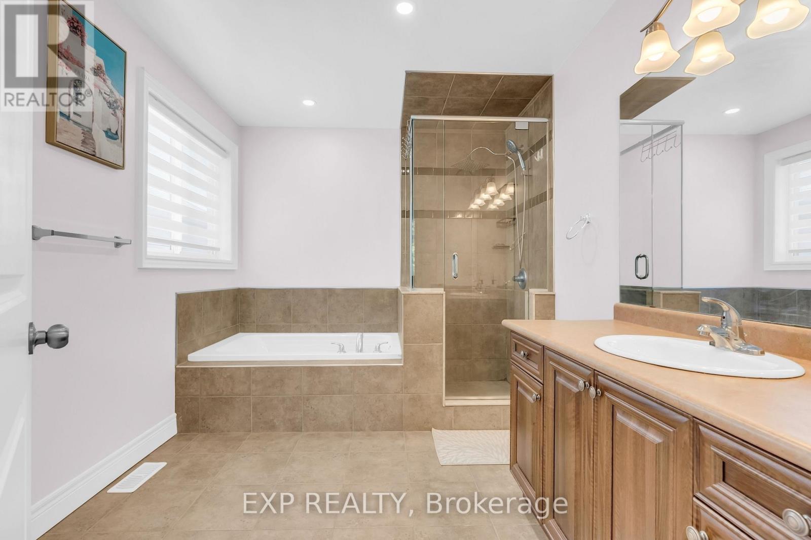 92 DESOTO DRIVE - 36