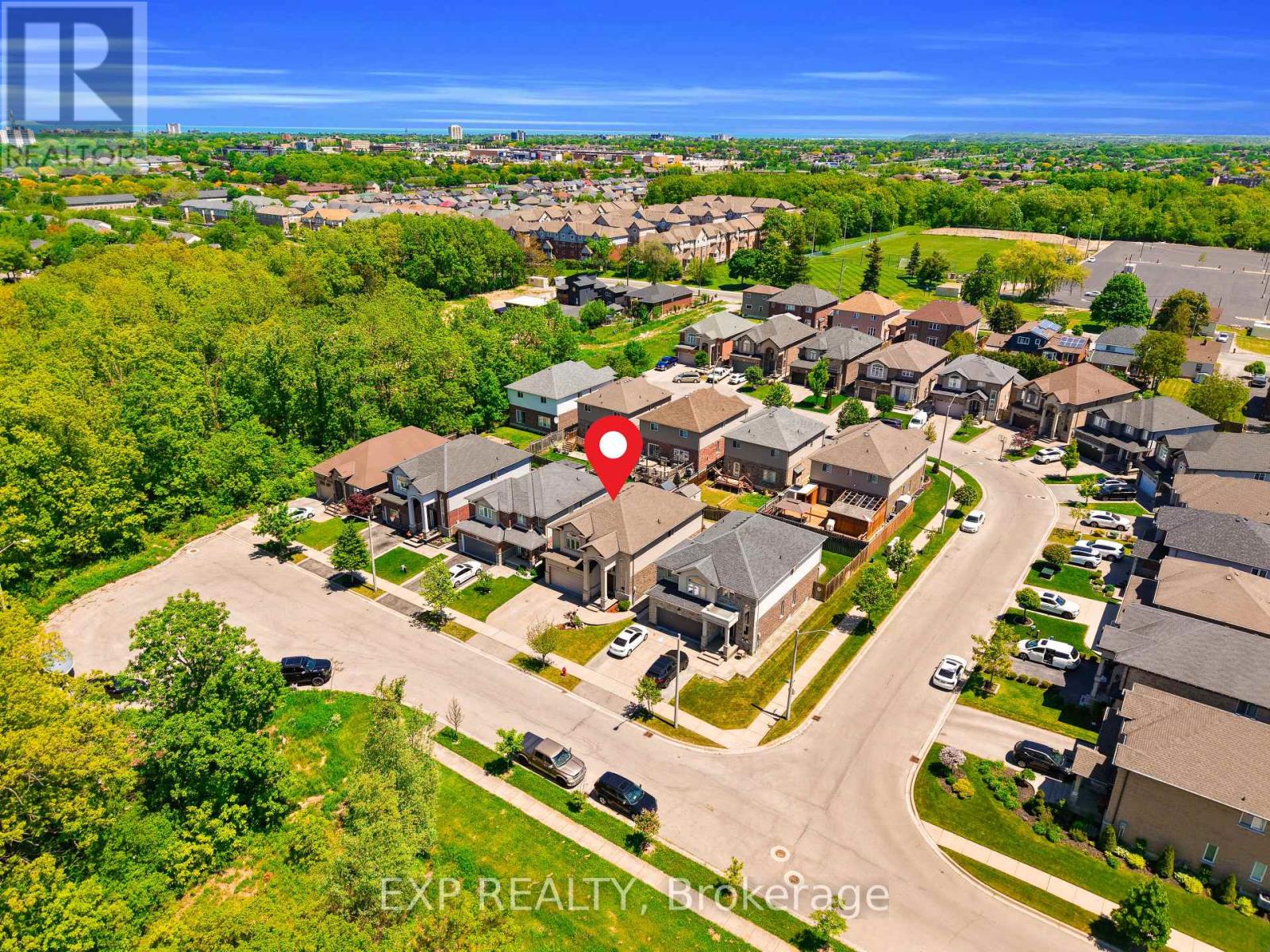 92 DESOTO DRIVE - 4