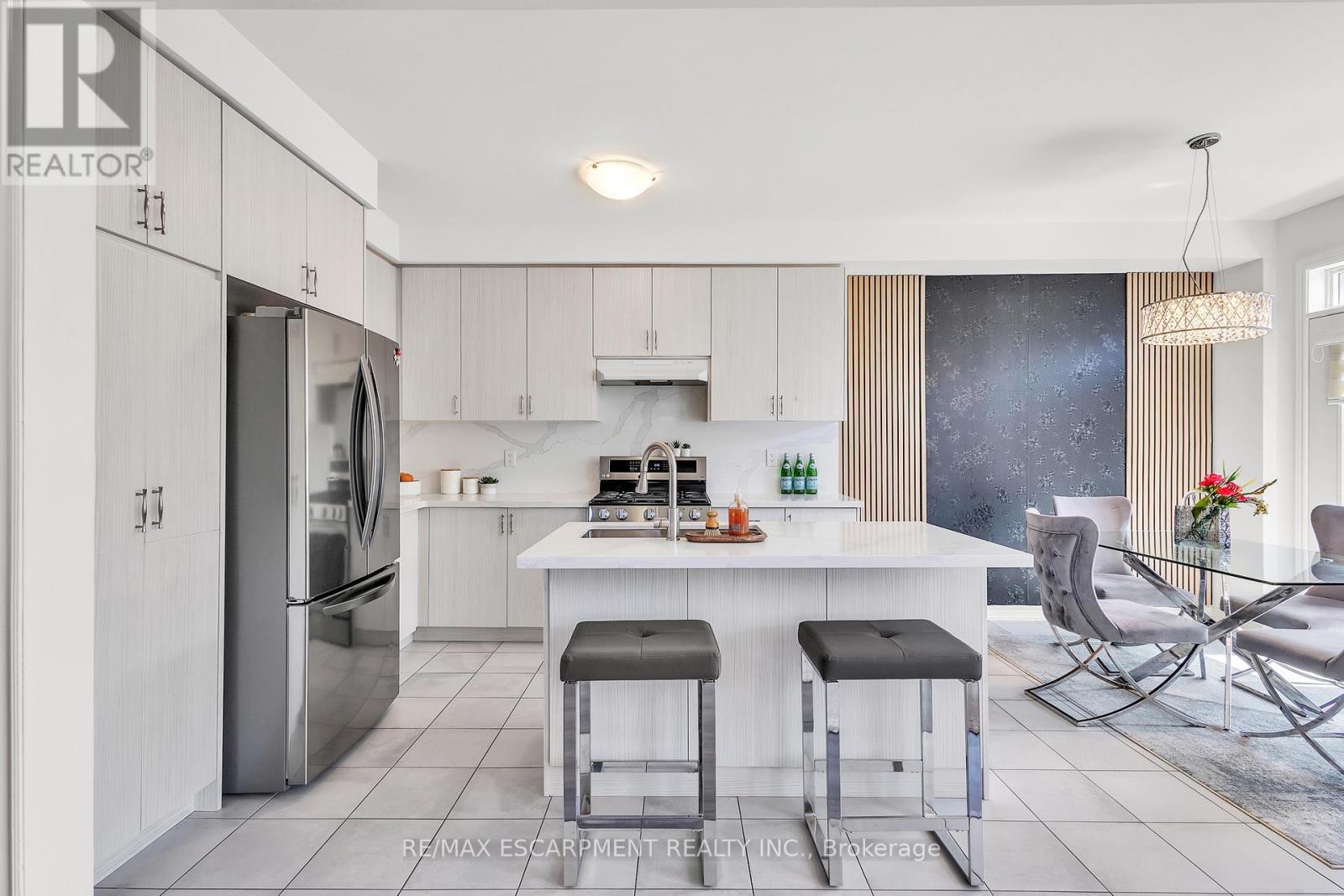 101 WESTFIELD CRESCENT - 17