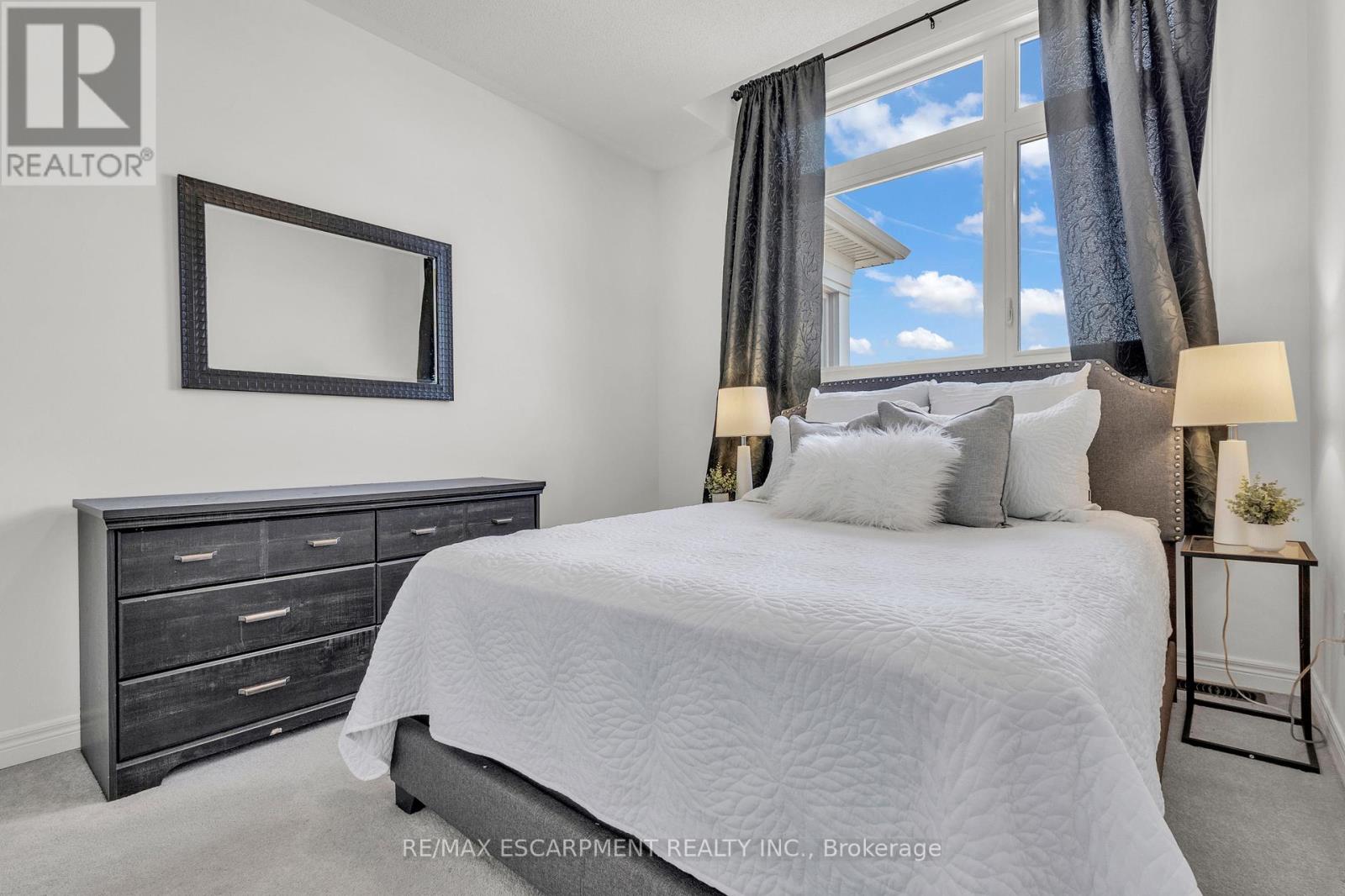 101 WESTFIELD CRESCENT - 28