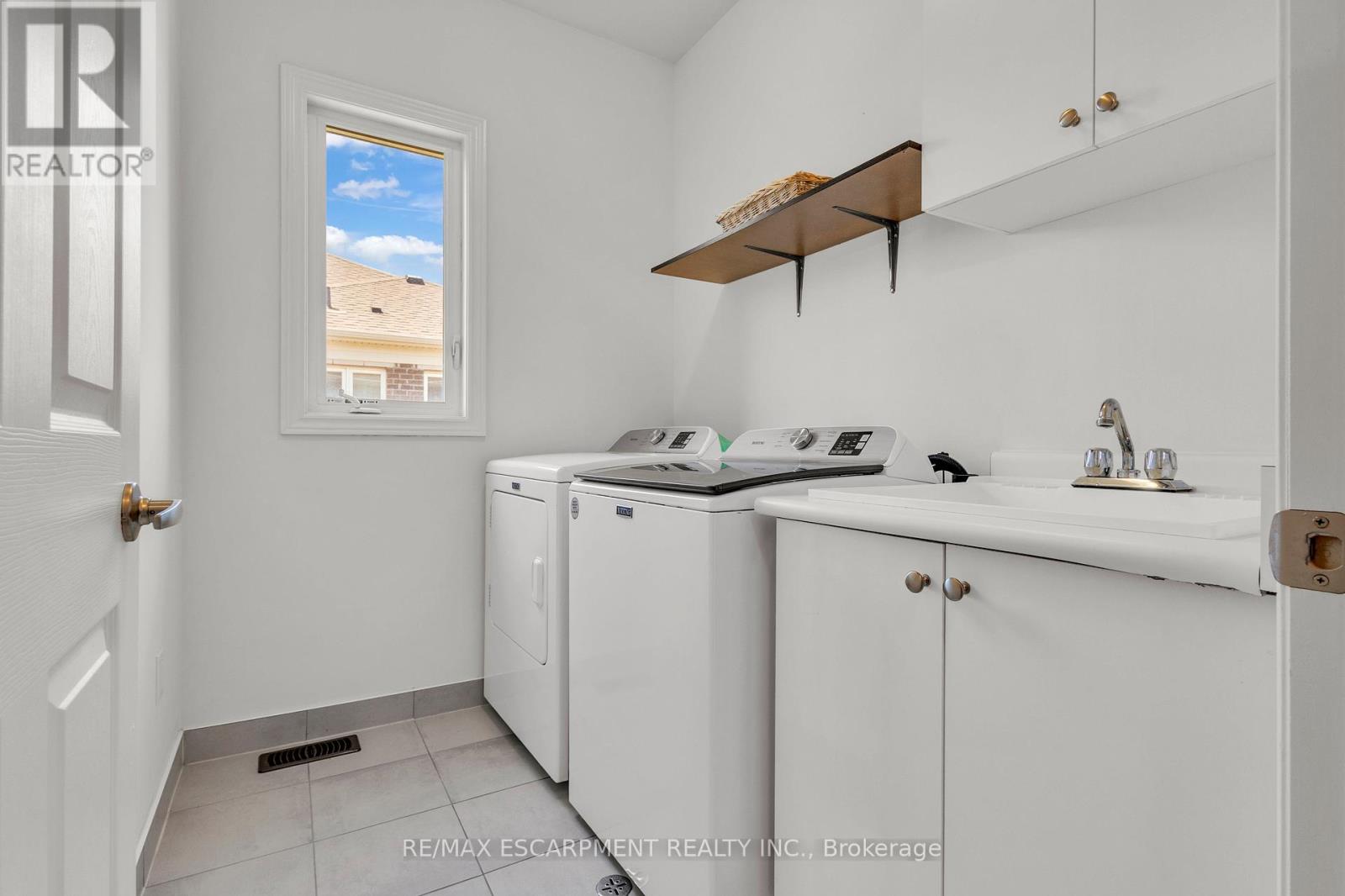 101 WESTFIELD CRESCENT - 34